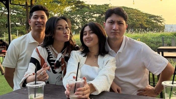 Keluarga Ungkap Versi Kejadian Jatuhnya Adik Keisya Levronka di Area Kampus