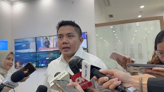 Seskab Tegaskan Prabowo Tak Gunakan Dua Pesawat Kepresidenan Saat Kunjungan Luar Negeri
